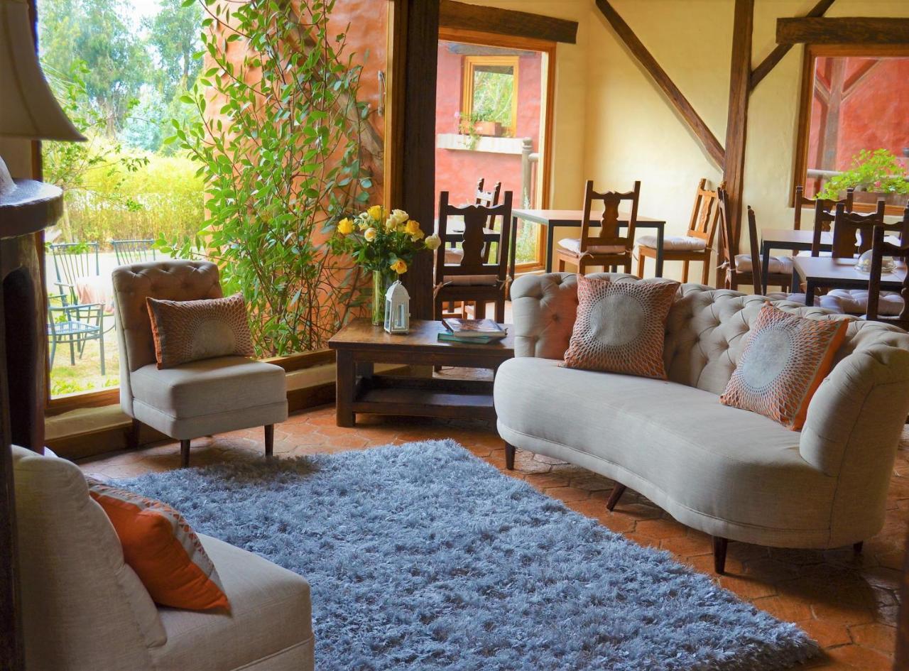 Ilatoa Lodge Quito Extérieur photo